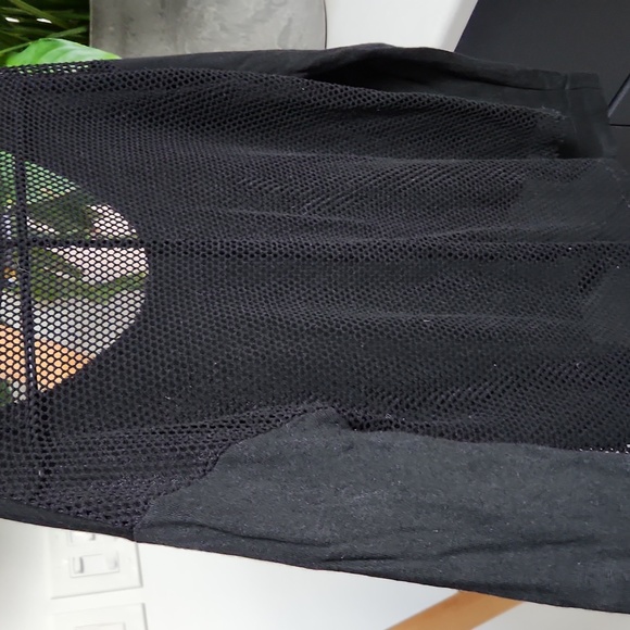 Paradise Island Bahamas top - Picture 4 of 5